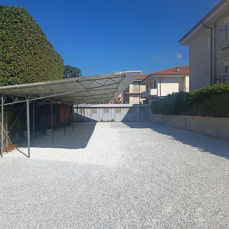 Le Palme 98 "Casa Vacanze" Lido di Camaiore Exterior foto