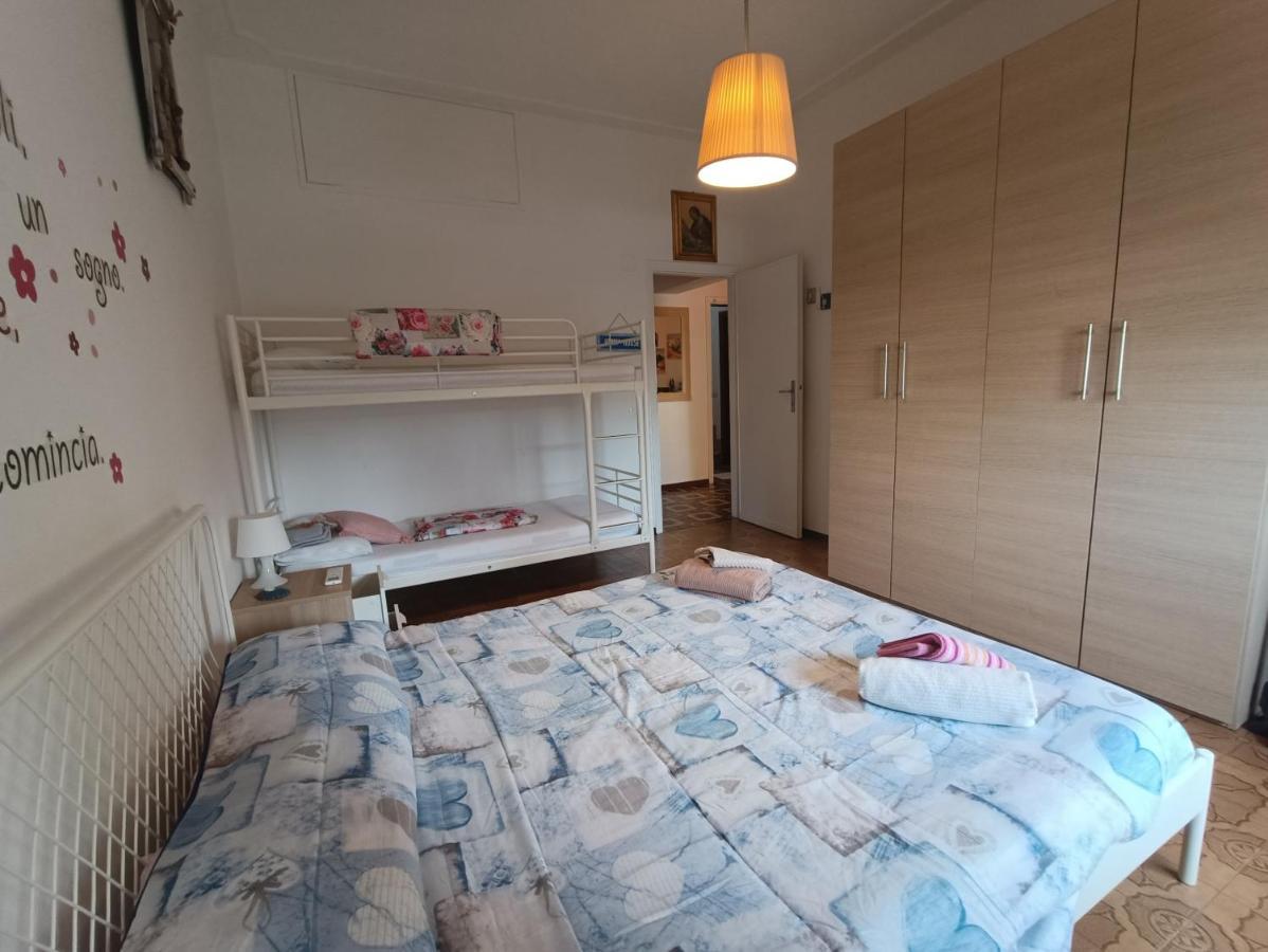 Le Palme 98 "Casa Vacanze" Lido di Camaiore Exterior foto