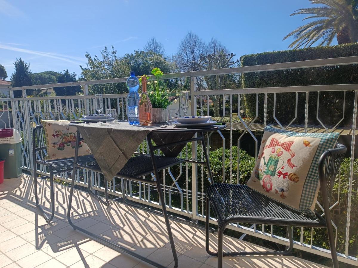 Le Palme 98 "Casa Vacanze" Lido di Camaiore Exterior foto